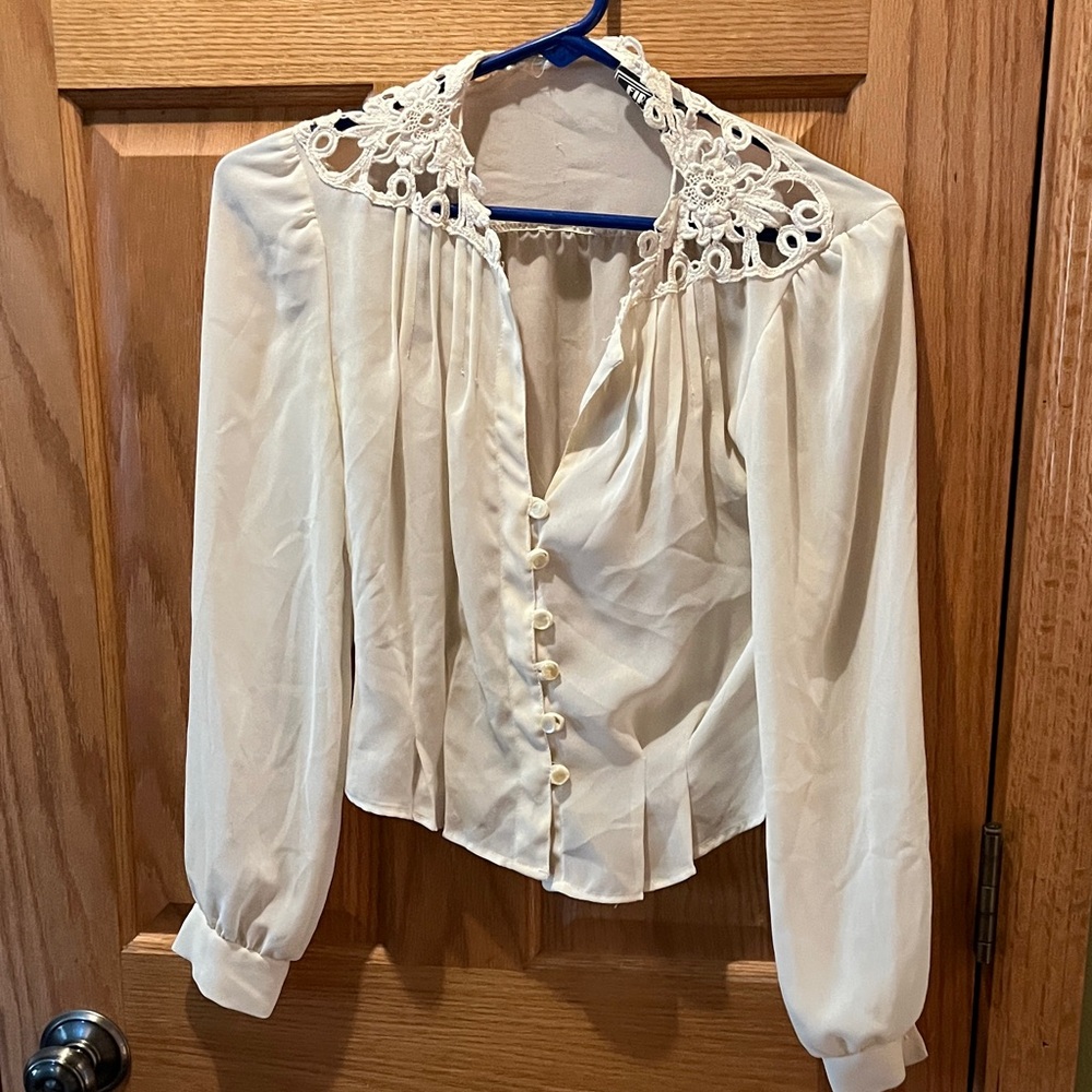 Elegant Cream Lace Women's Top Vintage First Glance